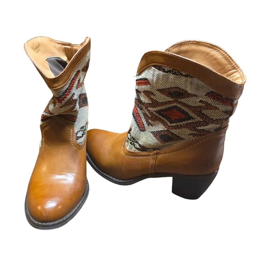 Wanted Tejas Southwestern Tapestry and Faux Leather Ankle Boots Women Size 9.5